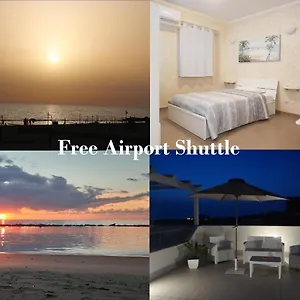 Apple Beach & Sun House , Fiumicino Italia